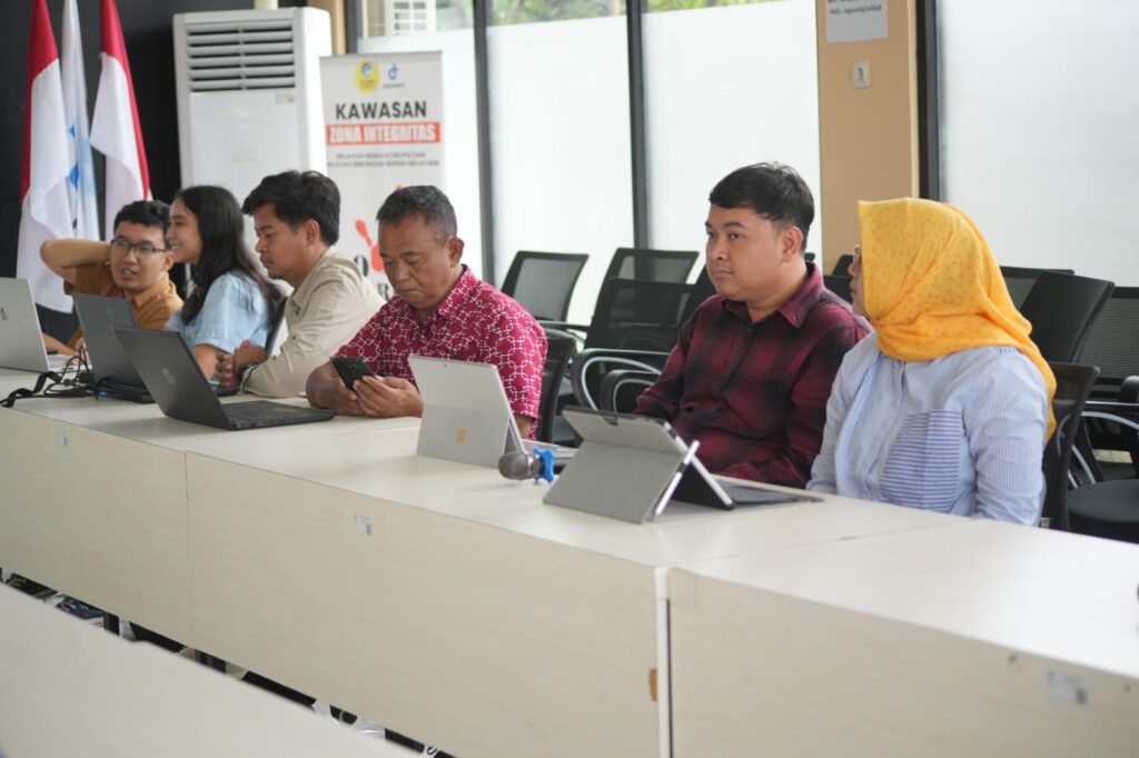 Tim BLSDM Surabaya turut serta mendampingi acara audiensi