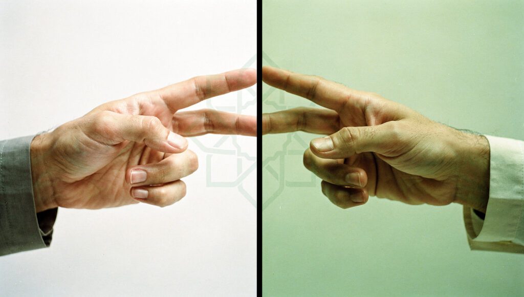 Menyentuh kulit lawan jenis yang bukan mahram membatalkan wudhu menurut pendapat mazhab Syafi'i